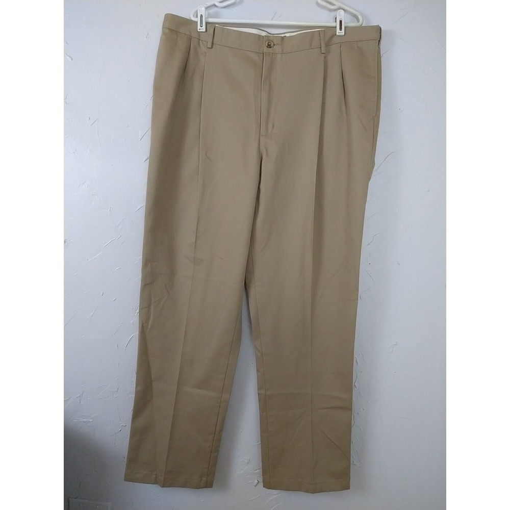Land's End Khaki Pants Mens‎ W42 L32 R13.5 Tan Pleated Traditional Fit Comfort